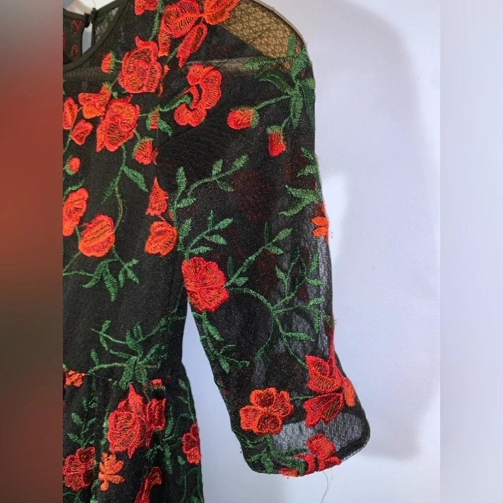 Laura Ashley london black 3/4 sleeve lace illusion neck red green floral dress 8